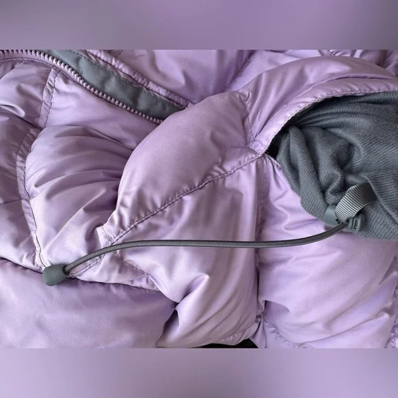 Lilac/Lavender North Face 700 Puffer Jacket (Size Small) - Picture 10 of 10